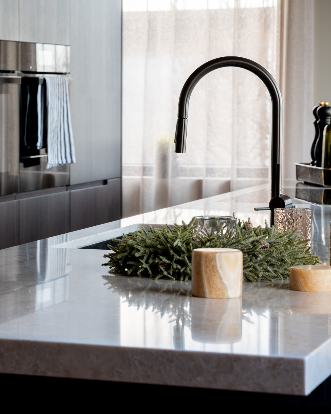 Technistone-Glencoe-Laminam-Nero-Assoluto-myndir-1